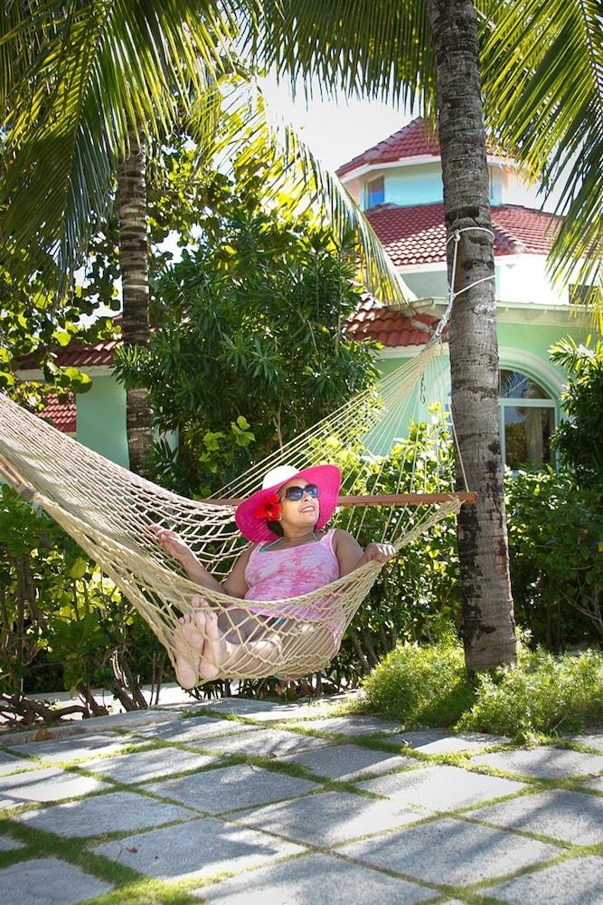 The Marlin At Taino Beach Resort Freeport Eksteriør bilde