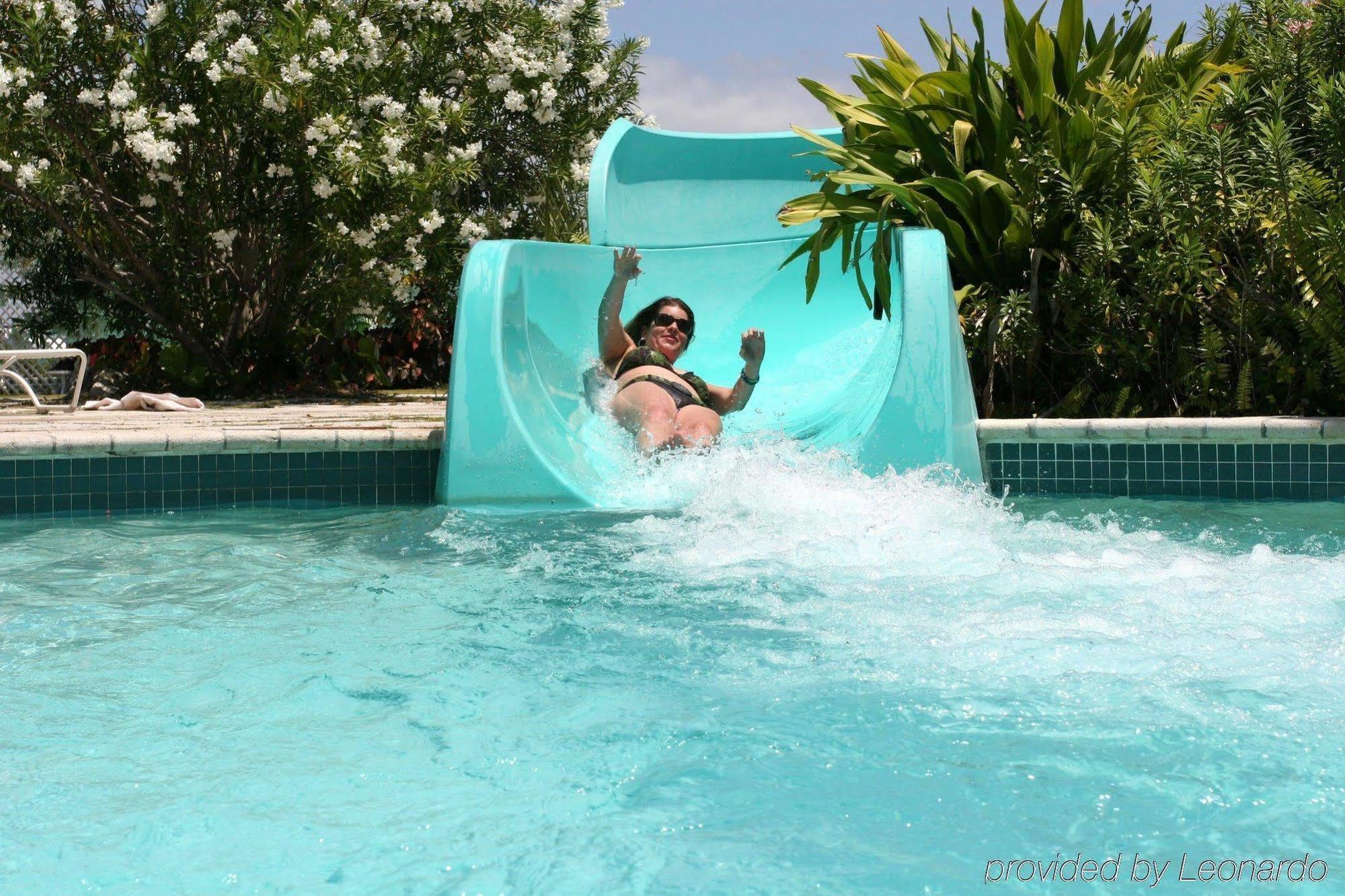 The Marlin At Taino Beach Resort Freeport Eksteriør bilde